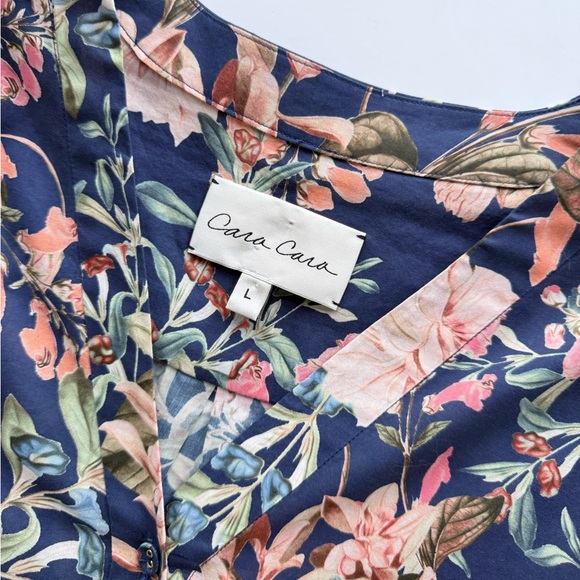 Cara Cara Win Floral Top Navy w/ Multicolor Print Size L $295 MSRP - Picture 5 of 12